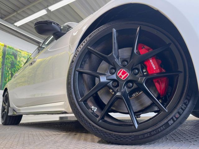 CIVIC hatchback