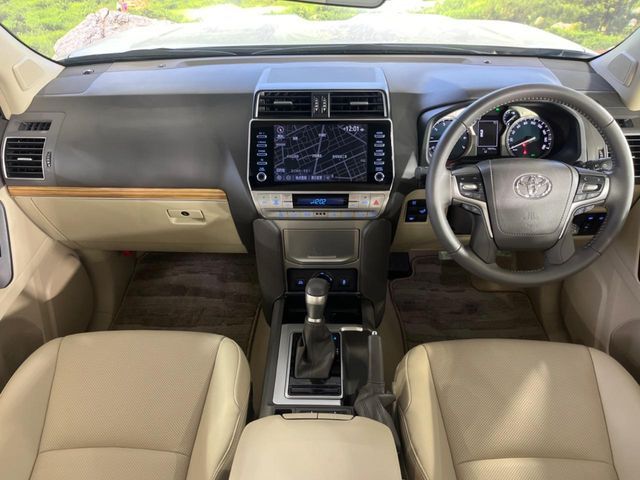 LANDCRUISER PRADO