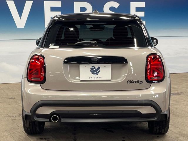 MINI COOPER D 5DOOR