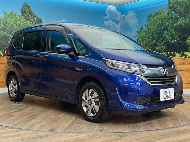 FREED HYBRID 4WD