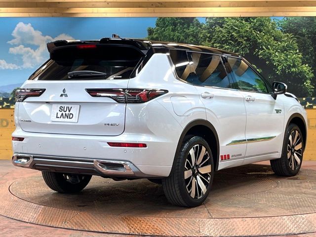 OUTLANDER PHEV