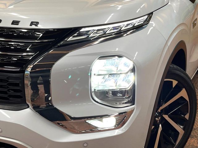 OUTLANDER PHEV