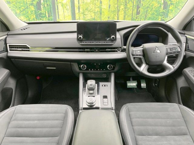 OUTLANDER PHEV