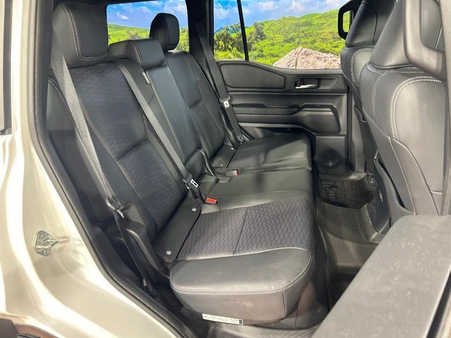 LANDCRUISER 250