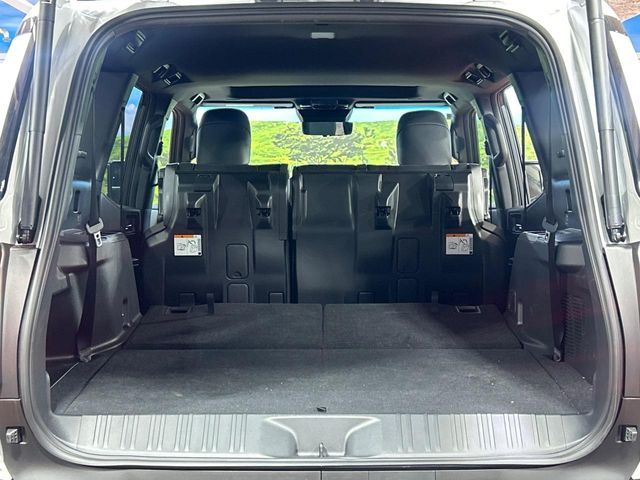 LANDCRUISER 250