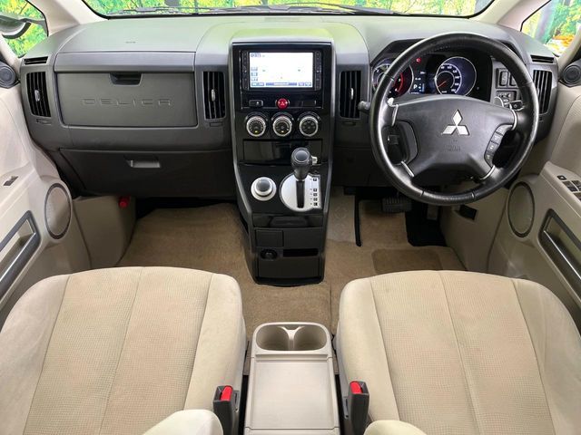 DELICA D:5 4WD