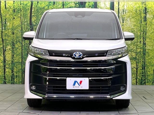 NOAH HYBRID 4WD