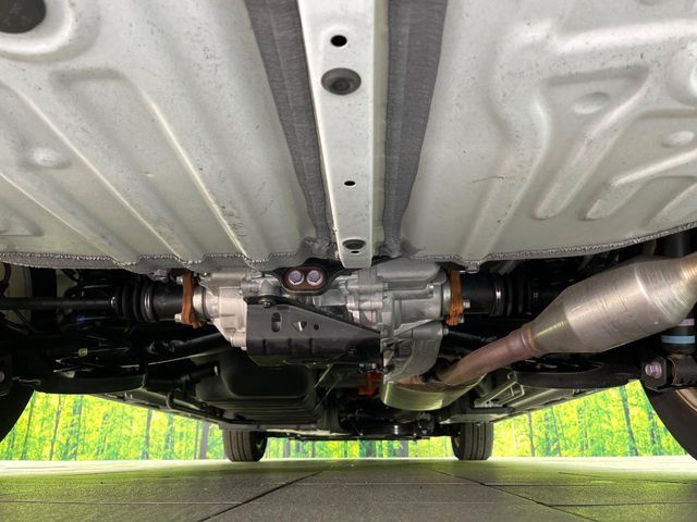 NOAH HYBRID 4WD