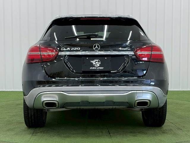 MERCEDES BENZ GLA class