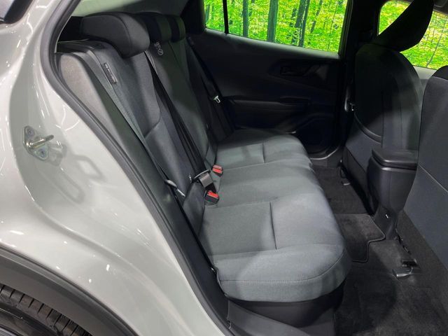 PRIUS 4WD