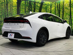 PRIUS 4WD