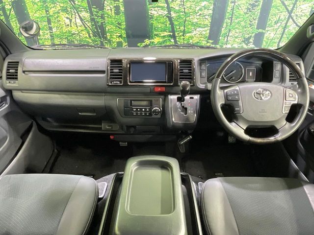HIACE van 2WD