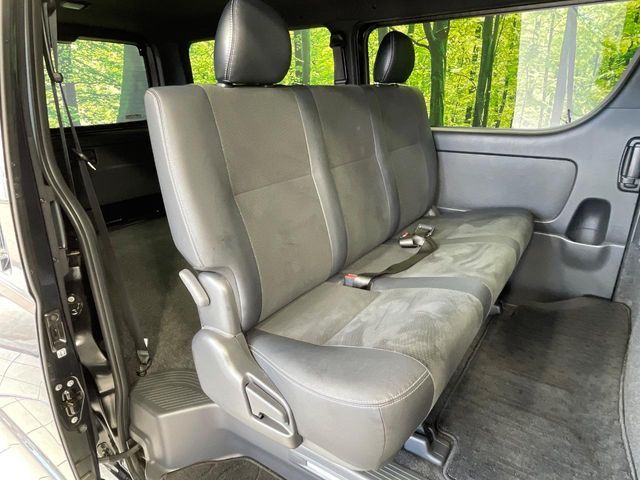 HIACE van 2WD