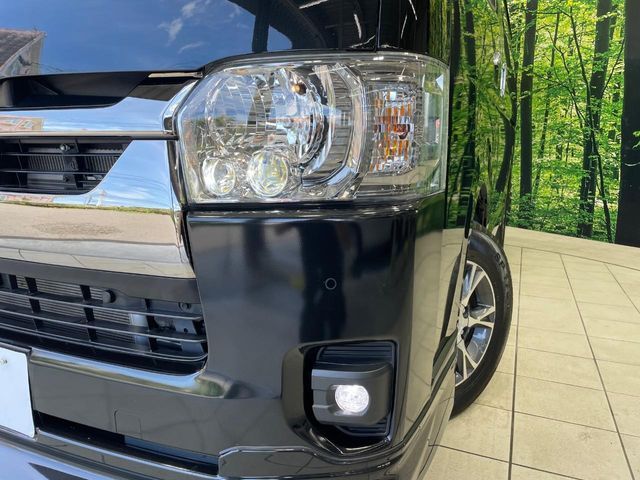 HIACE van 2WD