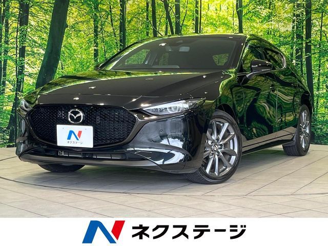 MAZDA3 FASTBACK