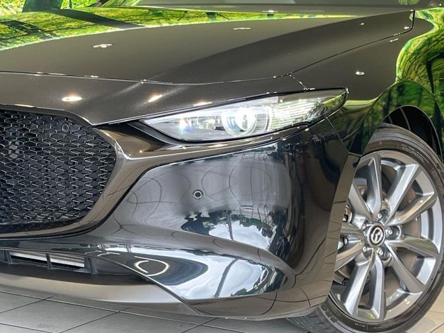 MAZDA3 FASTBACK