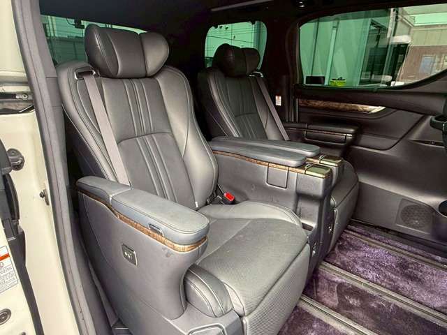 VELLFIRE  HYBRID 4WD