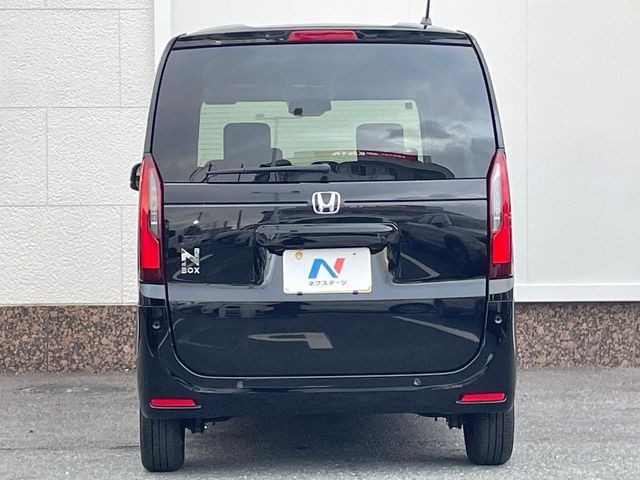 N BOX