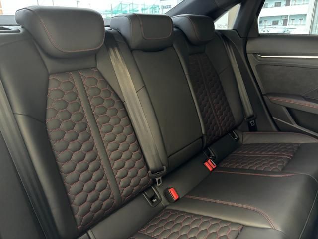 AUDI RS3 Sedan