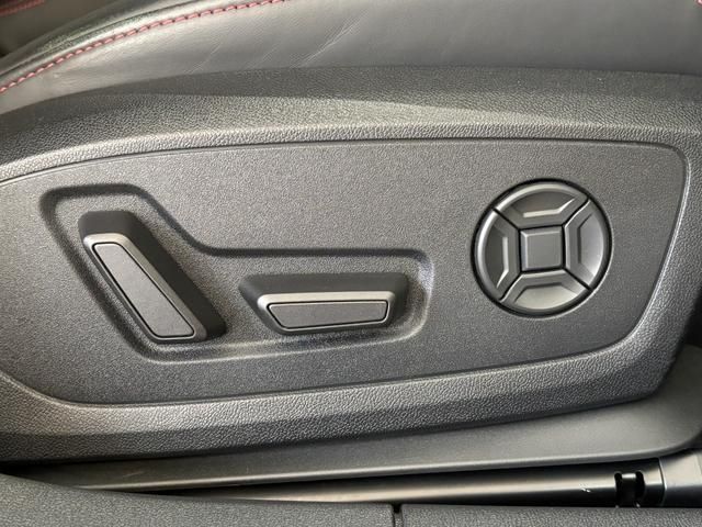 AUDI RS3 Sedan