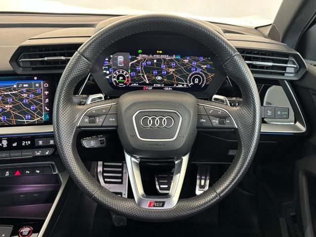 AUDI RS3 Sedan