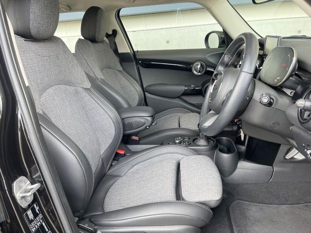 MINI COOPER 5DOOR