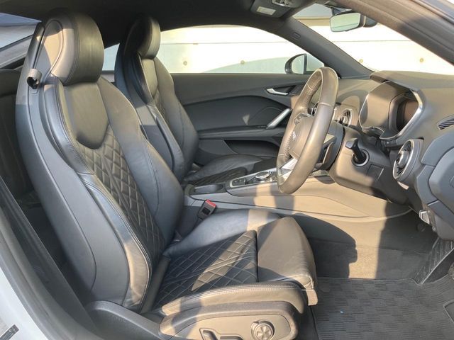 AUDI TT coupe