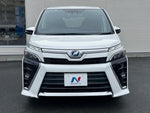 VOXY HYBRID