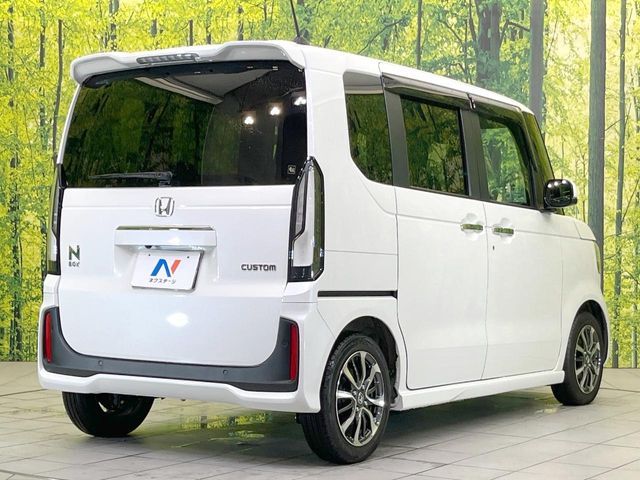N-BOX CUSTOM