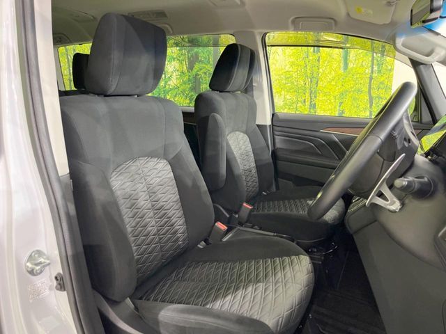 DELICA D:5 4WD