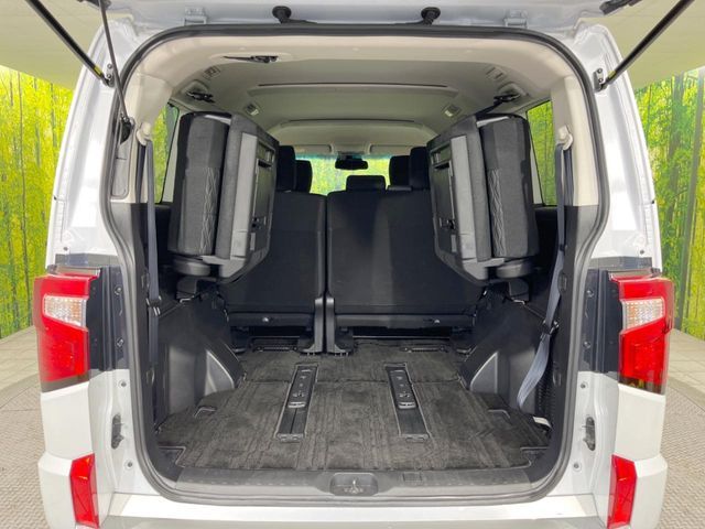 DELICA D:5 4WD