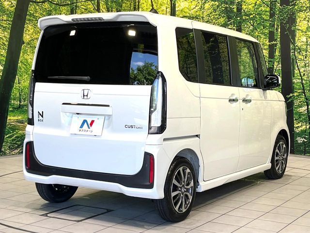 N BOX CUSTOM