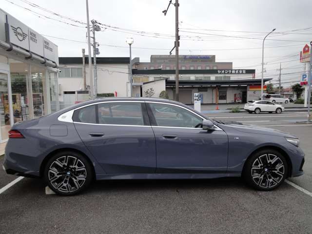 BMW 5series sedan