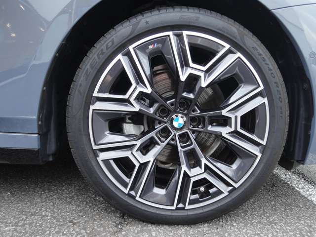 BMW 5series sedan