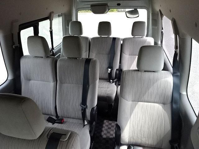 CARAVAN van 2WD