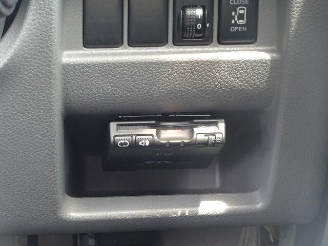 CARAVAN van 2WD