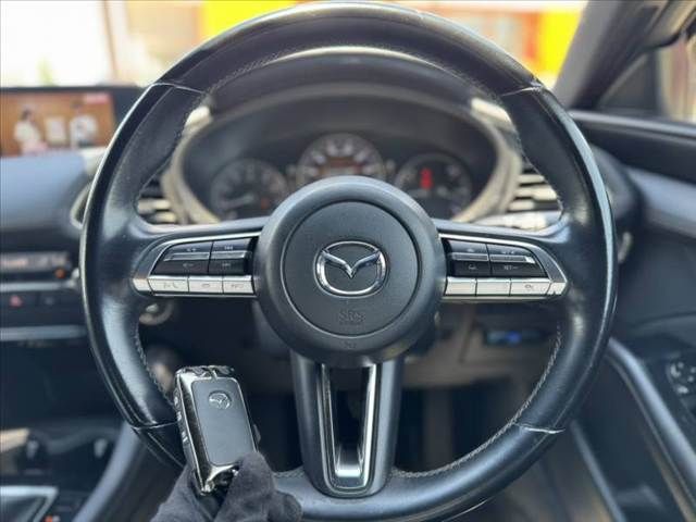 MAZDA3 FASTBACK