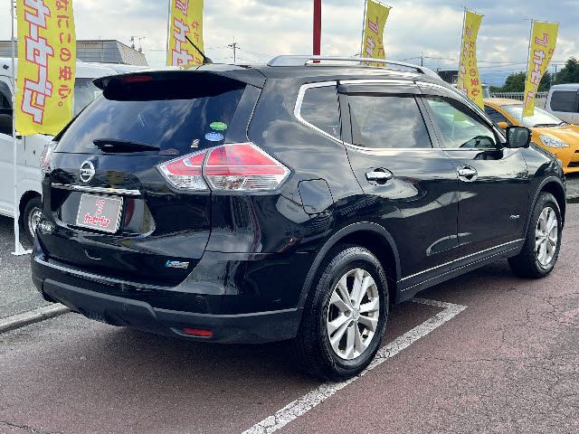 X-TRAIL HYBRID 4WD