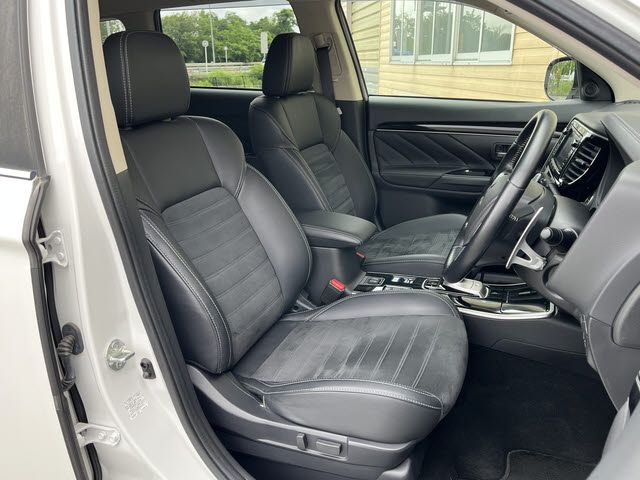 OUTLANDER PHEV