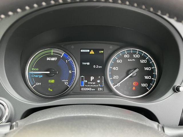 OUTLANDER PHEV