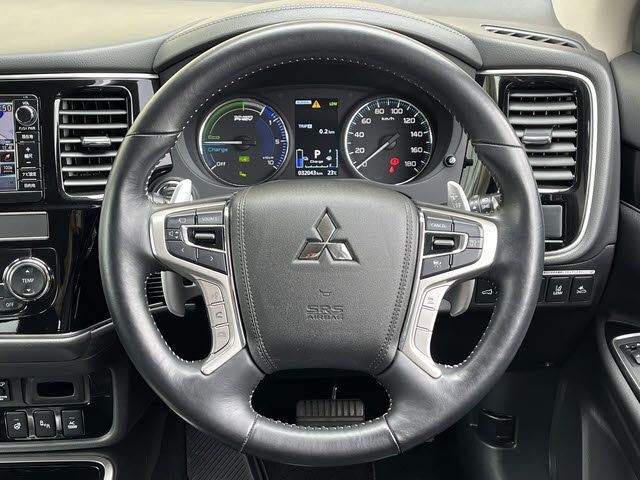 OUTLANDER PHEV