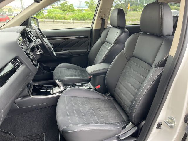 OUTLANDER PHEV