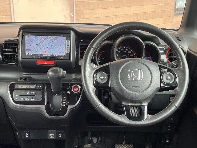 N BOX 4WD