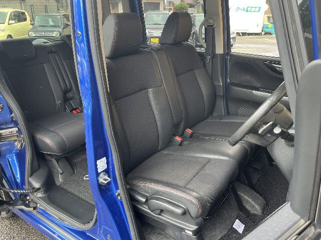 N BOX 4WD