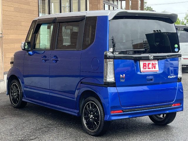 N BOX 4WD