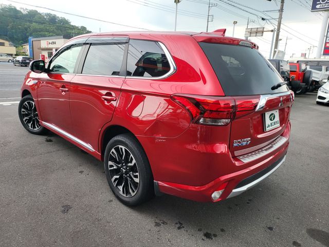 OUTLANDER PHEV