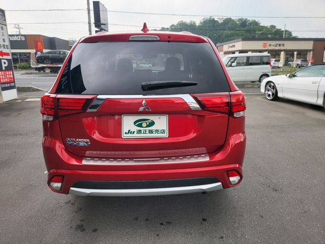 OUTLANDER PHEV