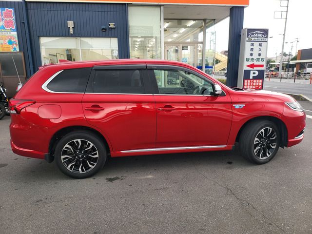 OUTLANDER PHEV