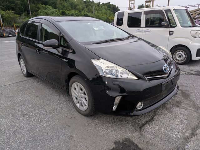 PRIUS Alpha