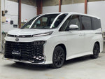 VOXY HYBRID